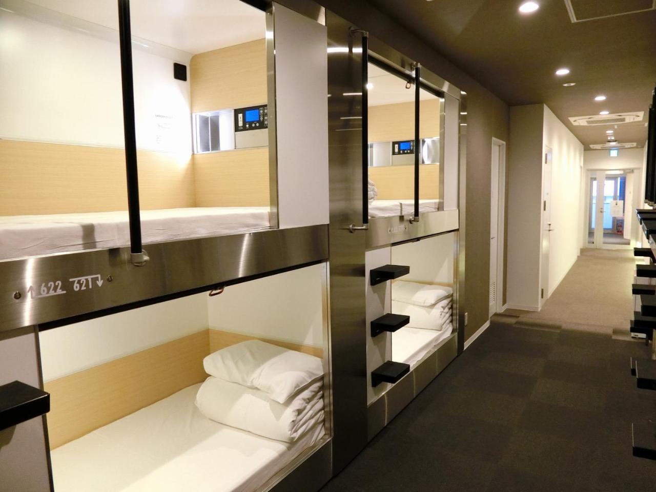 Capsule Hotel Valie Ebisucho Osaka Exterior photo